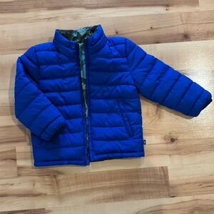 GAP toddler Boys reversible coat size 2T dinosaur on other side brand like new